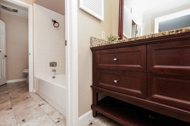 14515 Wunderlich Drive 1603, Houston, TX 77069
