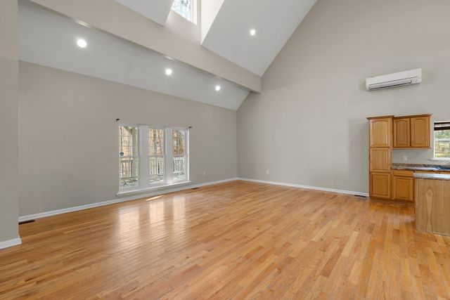 1148 Stoltz Rd, Centerville, TN 37033