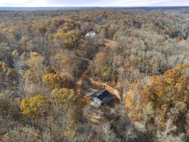 1148 Stoltz Rd, Centerville, TN 37033