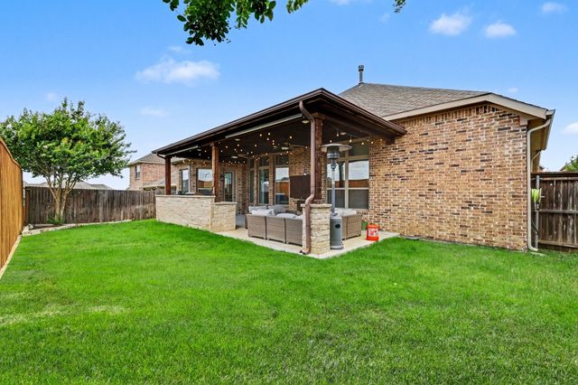 5821 Austin Waters, The Colony, TX 75056