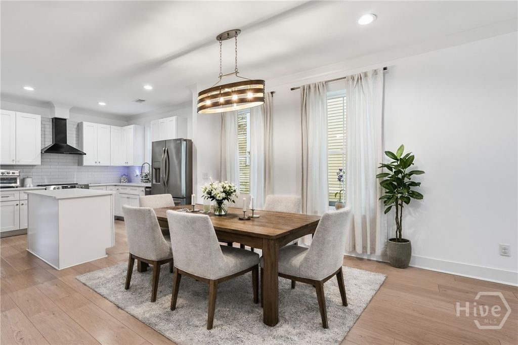 Image 13 of property listing at 1112 E 31st Street, Savannah, GA 31404