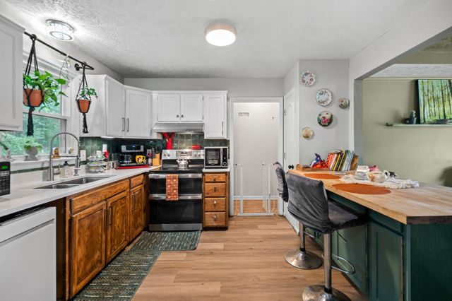 2446 Canterbury Chase, Murfreesboro, TN 37128