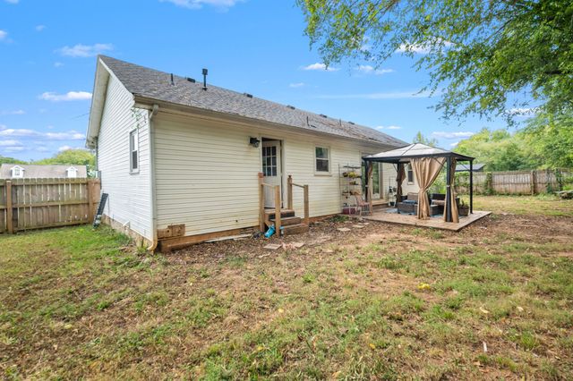 2446 Canterbury Chase, Murfreesboro, TN 37128
