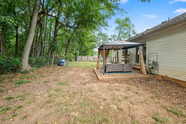2446 Canterbury Chase, Murfreesboro, TN 37128