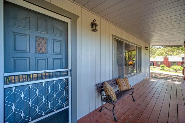 3429 Santos Ct, Cameron Park, CA 95682