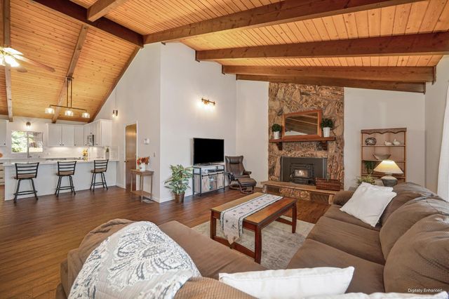 3429 Santos Ct, Cameron Park, CA 95682