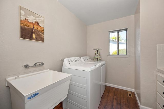 3429 Santos Ct, Cameron Park, CA 95682