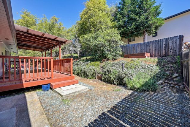 3429 Santos Ct, Cameron Park, CA 95682