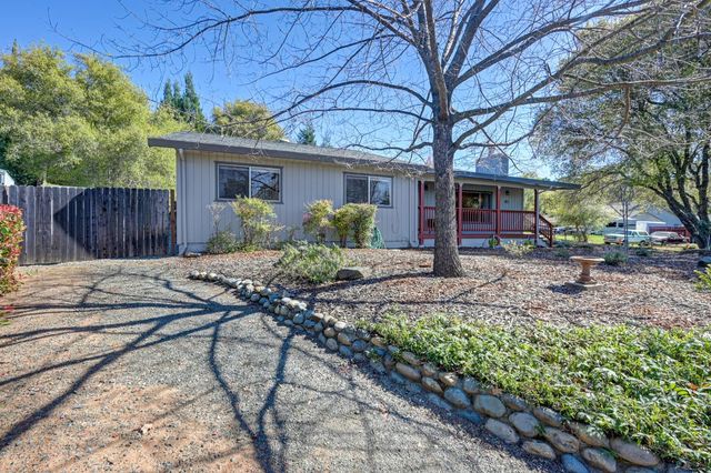 3429 Santos Ct, Cameron Park, CA 95682