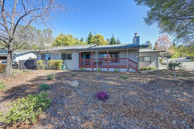 3429 Santos Ct, Cameron Park, CA 95682