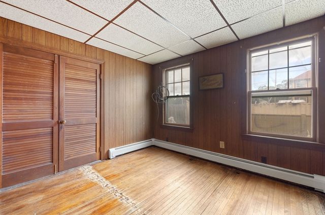 17 Munroe Street, Lynnfield, MA 01940