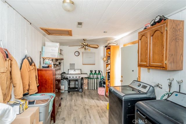 4637 Luna Road, Phelan, CA 92371