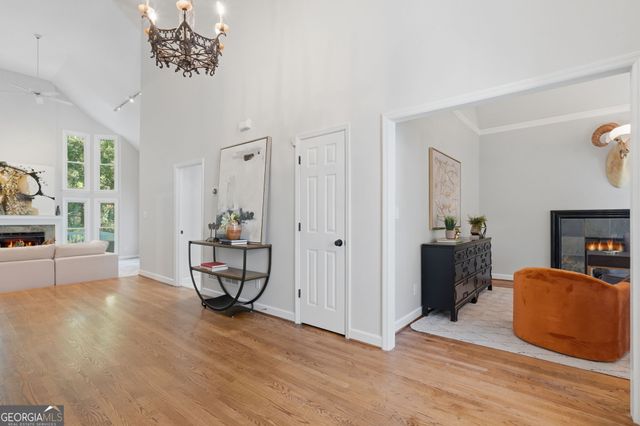 2040 Shallowford Park Manor, Roswell, GA 30075