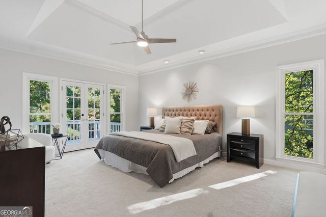 2040 Shallowford Park Manor, Roswell, GA 30075
