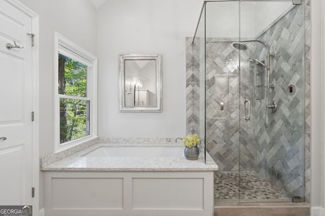2040 Shallowford Park Manor, Roswell, GA 30075