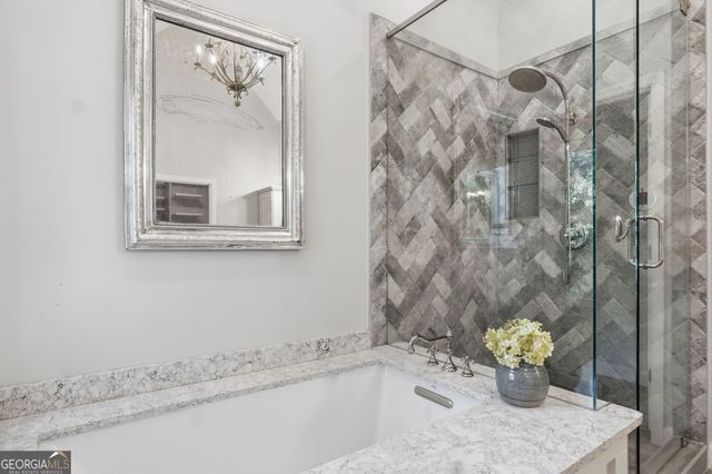2040 Shallowford Park Manor, Roswell, GA 30075