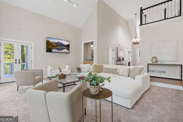 2040 Shallowford Park Manor, Roswell, GA 30075