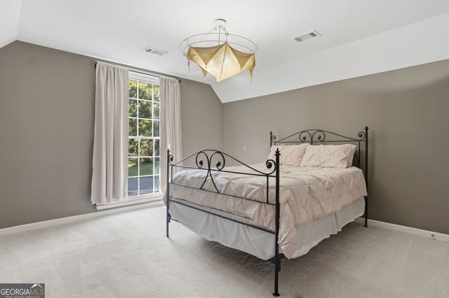 2040 Shallowford Park Manor, Roswell, GA 30075