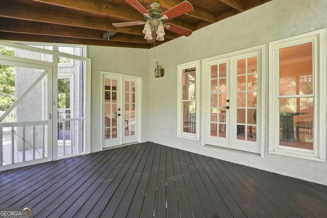 2040 Shallowford Park Manor, Roswell, GA 30075
