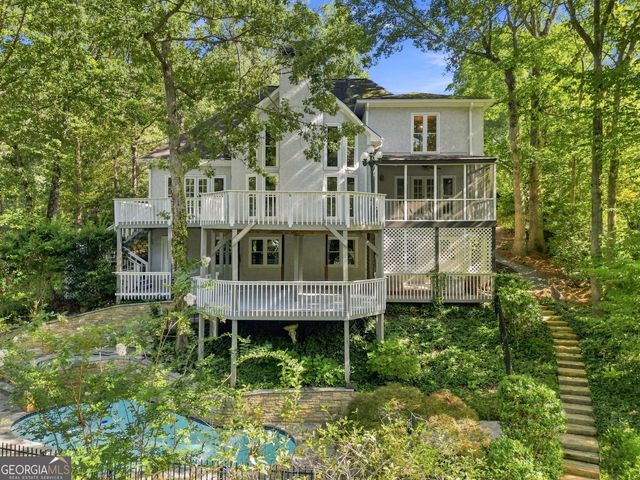 2040 Shallowford Park Manor, Roswell, GA 30075