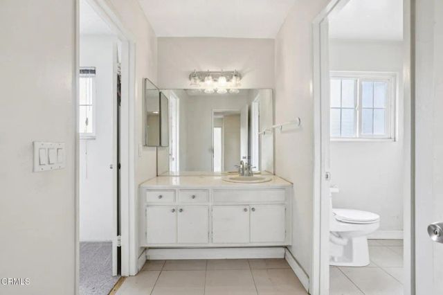 10856 Topeka Drive, Porter Ranch, CA 91326