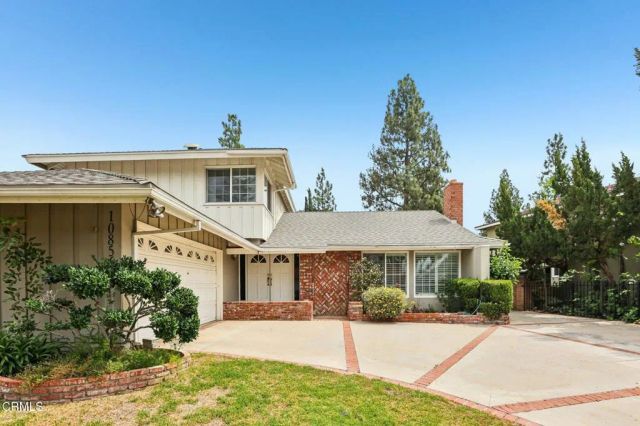 10856 Topeka Drive, Porter Ranch, CA 91326