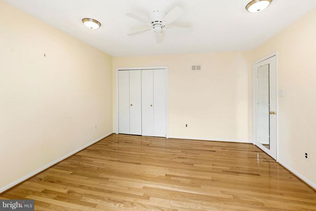 8566 BRICKYARD RD, Potomac, MD 20854