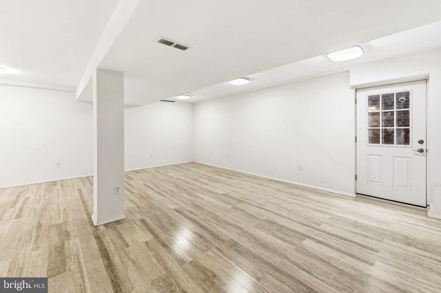 8566 BRICKYARD RD, Potomac, MD 20854