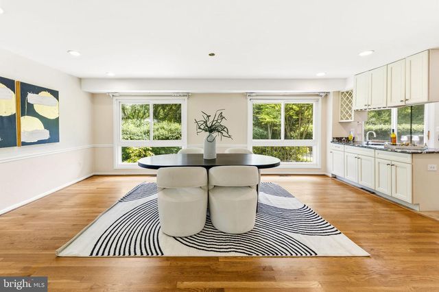 8566 BRICKYARD RD, Potomac, MD 20854