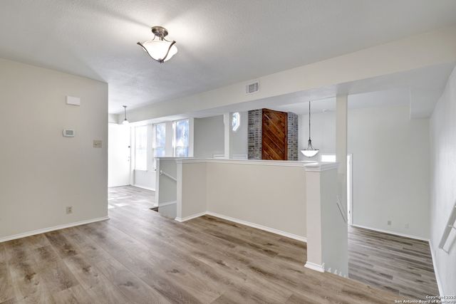 9326 Whisper PT, San Antonio, TX 78240
