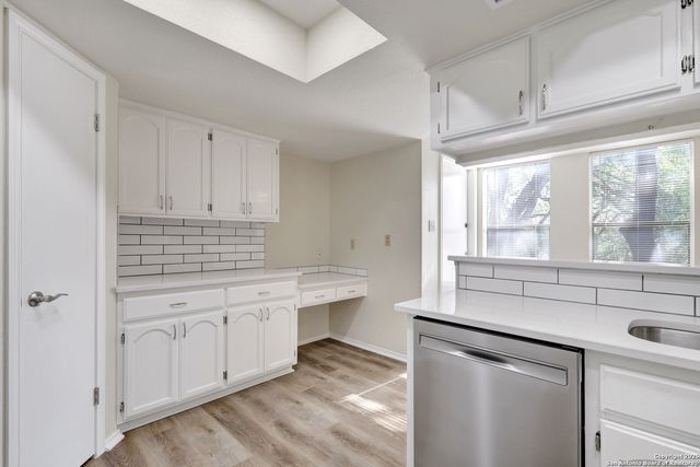 9326 Whisper PT, San Antonio, TX 78240