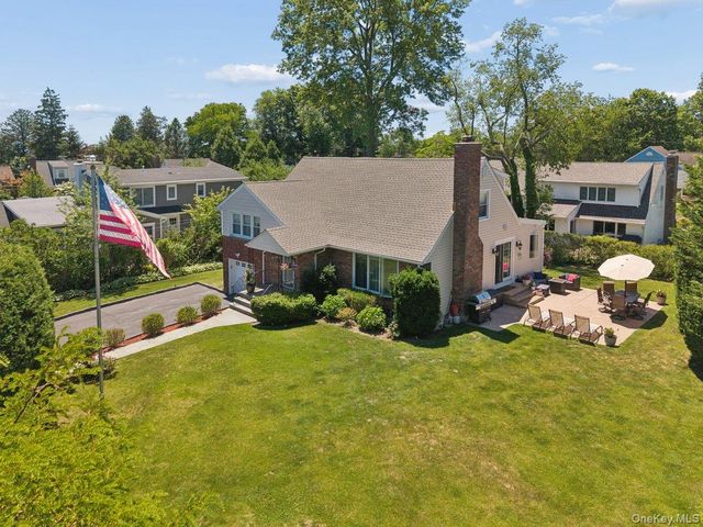 3 Carolyn Place, Bronxville, NY 10708