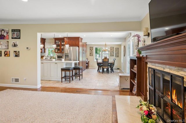 3 Carolyn Place, Bronxville, NY 10708