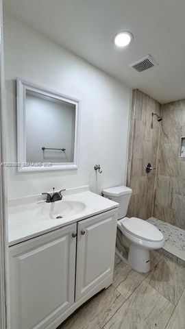 7930 N Nob Hill Rd 106, Tamarac, FL 33321