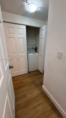 7930 N Nob Hill Rd 106, Tamarac, FL 33321