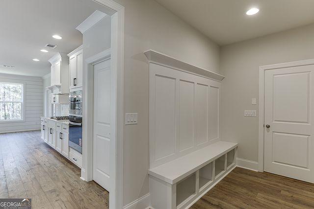 1251 Riverhill Drive, Bishop, GA 30621