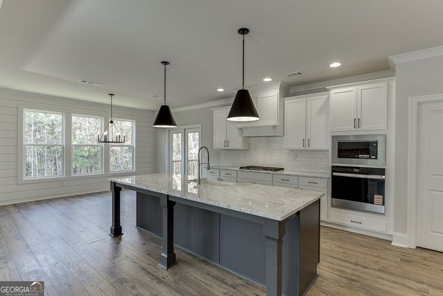 1251 Riverhill Drive, Bishop, GA 30621