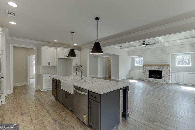 1251 Riverhill Drive, Bishop, GA 30621