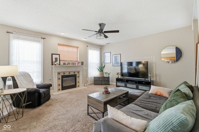 4237 Amesbury Place, Westfield, IN 46074