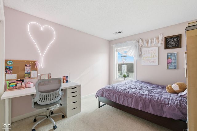 4237 Amesbury Place, Westfield, IN 46074