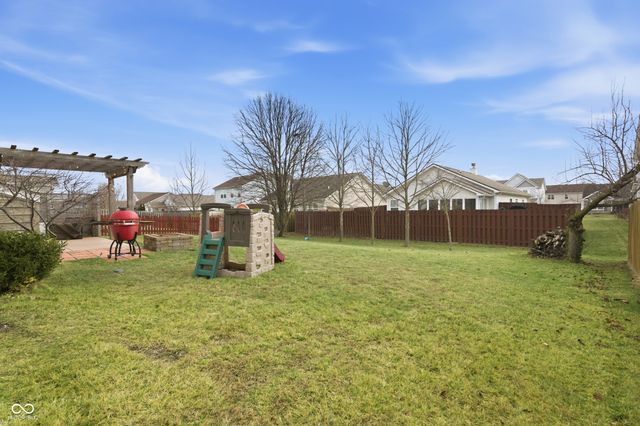 4237 Amesbury Place, Westfield, IN 46074