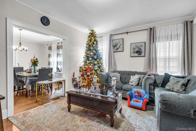 87 Colgate Avenue, Yonkers, NY 10703