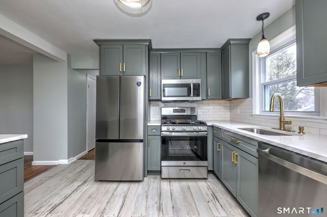 22 Parker Avenue, West Haven, CT 06516