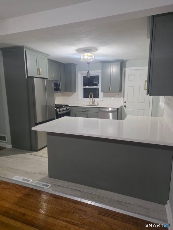 22 Parker Avenue, West Haven, CT 06516