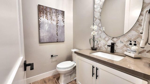 23616 Landon Evan Ln, Auburn, CA 95602