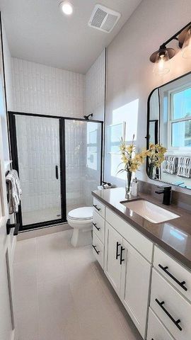 23616 Landon Evan Ln, Auburn, CA 95602