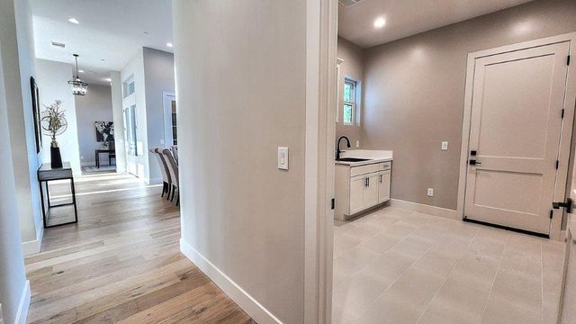 23616 Landon Evan Ln, Auburn, CA 95602