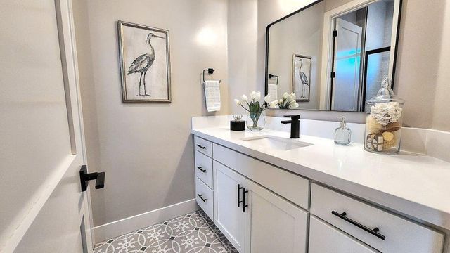 23616 Landon Evan Ln, Auburn, CA 95602