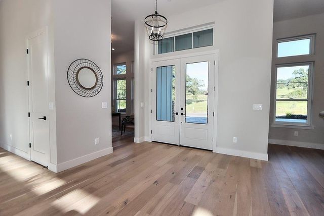 23616 Landon Evan Ln, Auburn, CA 95602