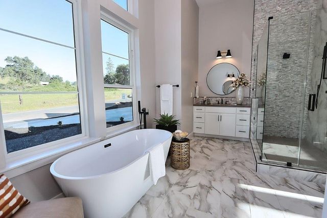 23616 Landon Evan Ln, Auburn, CA 95602